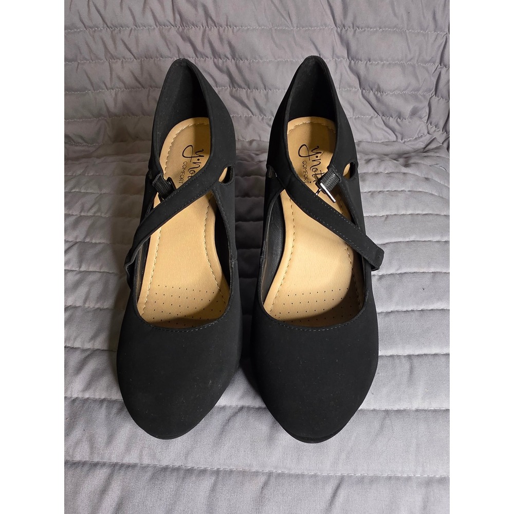 1021 Y-Not Comfort Ariel Black Faux Suede Cross Strap Mary Jane Block Heels 7.5M